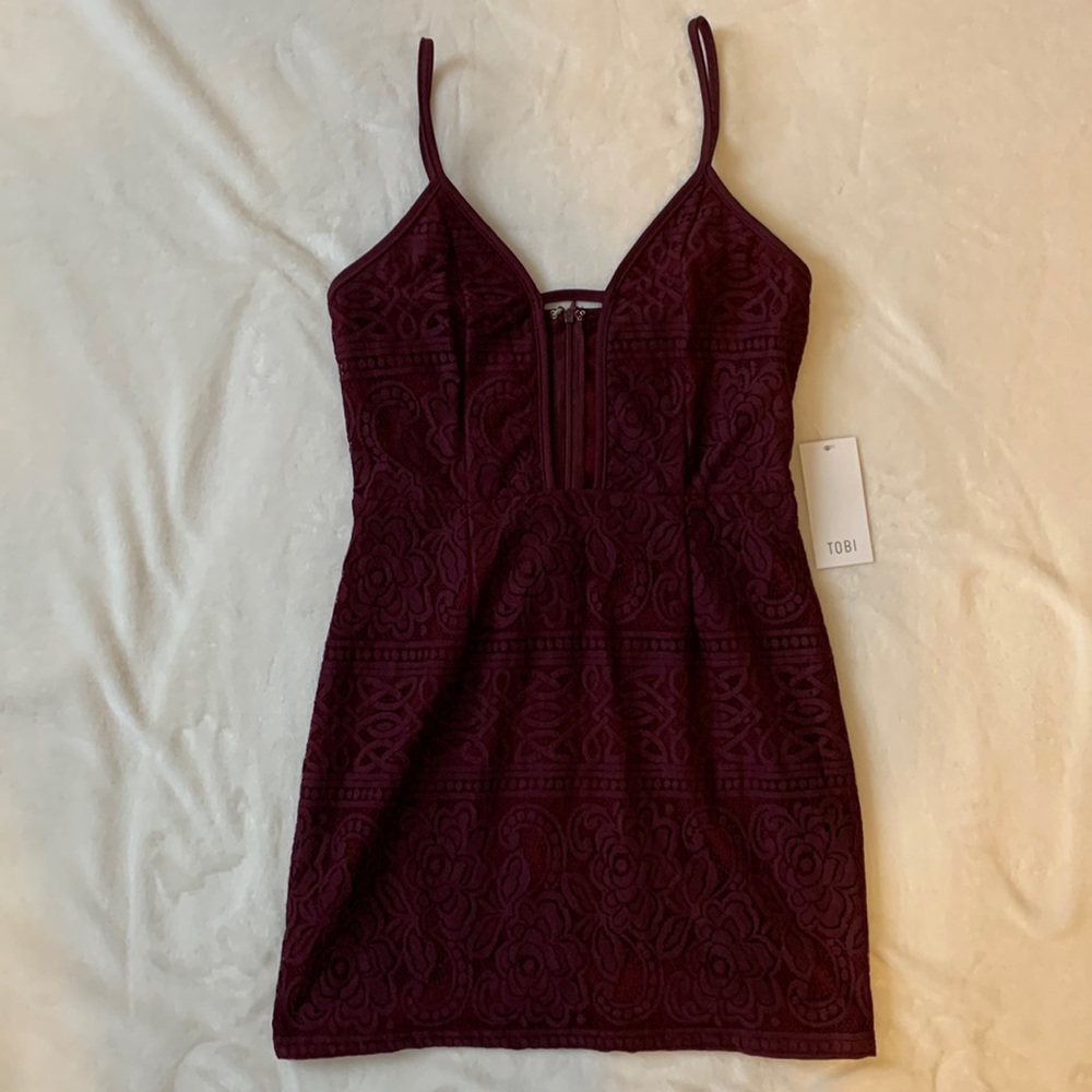Wine-red cocktail dress. Size M. Tobi